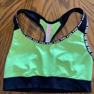 sports bra